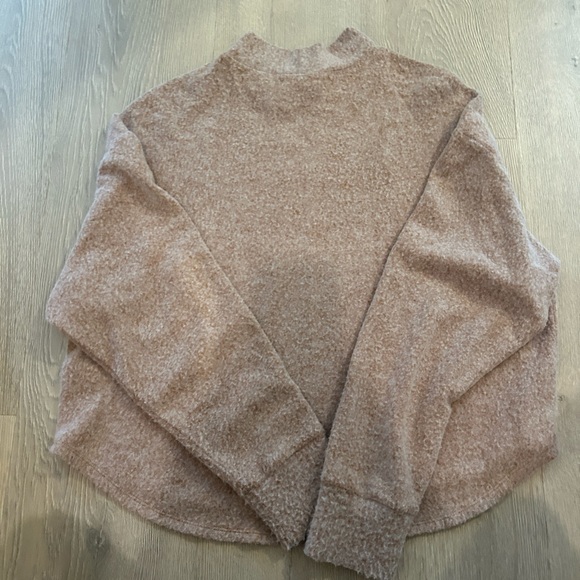 Sweater - Picture 3 of 5